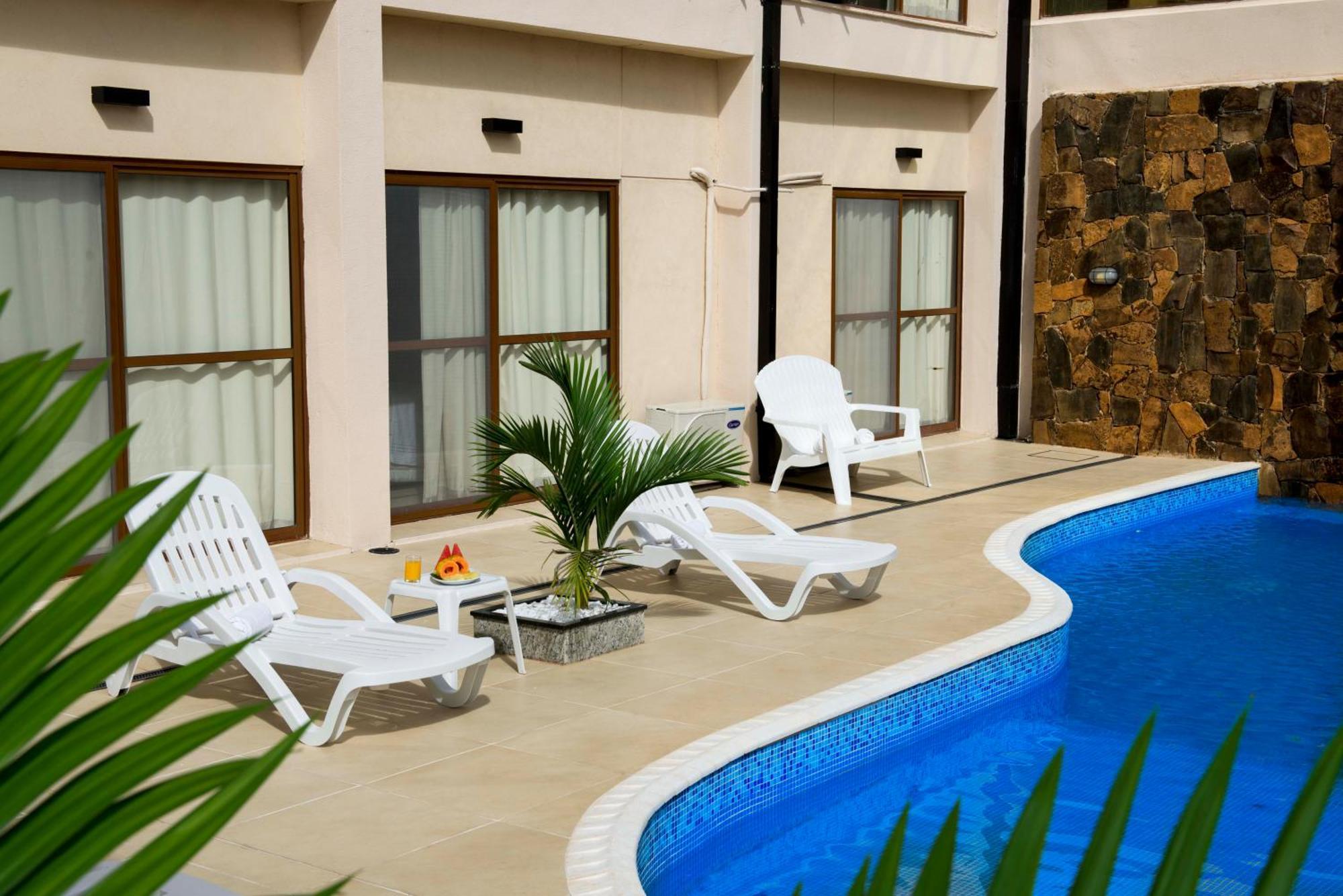 Arami Hotel & Lodge Puerto Iguazú Eksteriør billede
