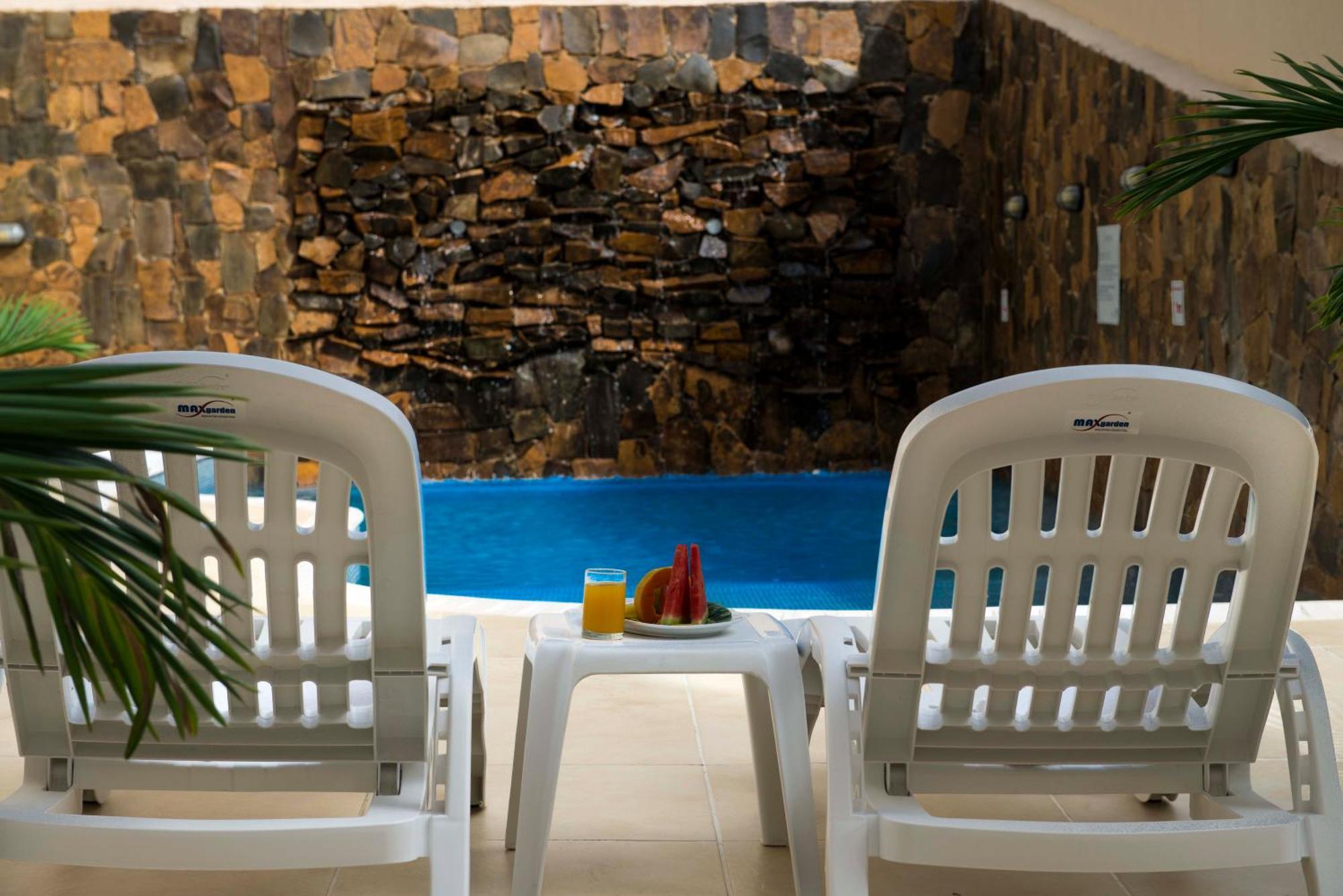 Arami Hotel & Lodge Puerto Iguazú Eksteriør billede