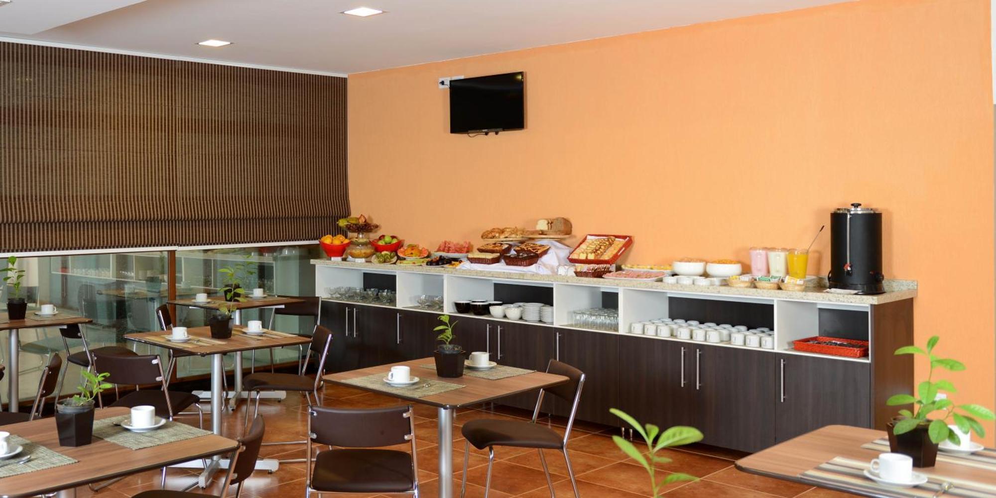 Arami Hotel & Lodge Puerto Iguazú Eksteriør billede